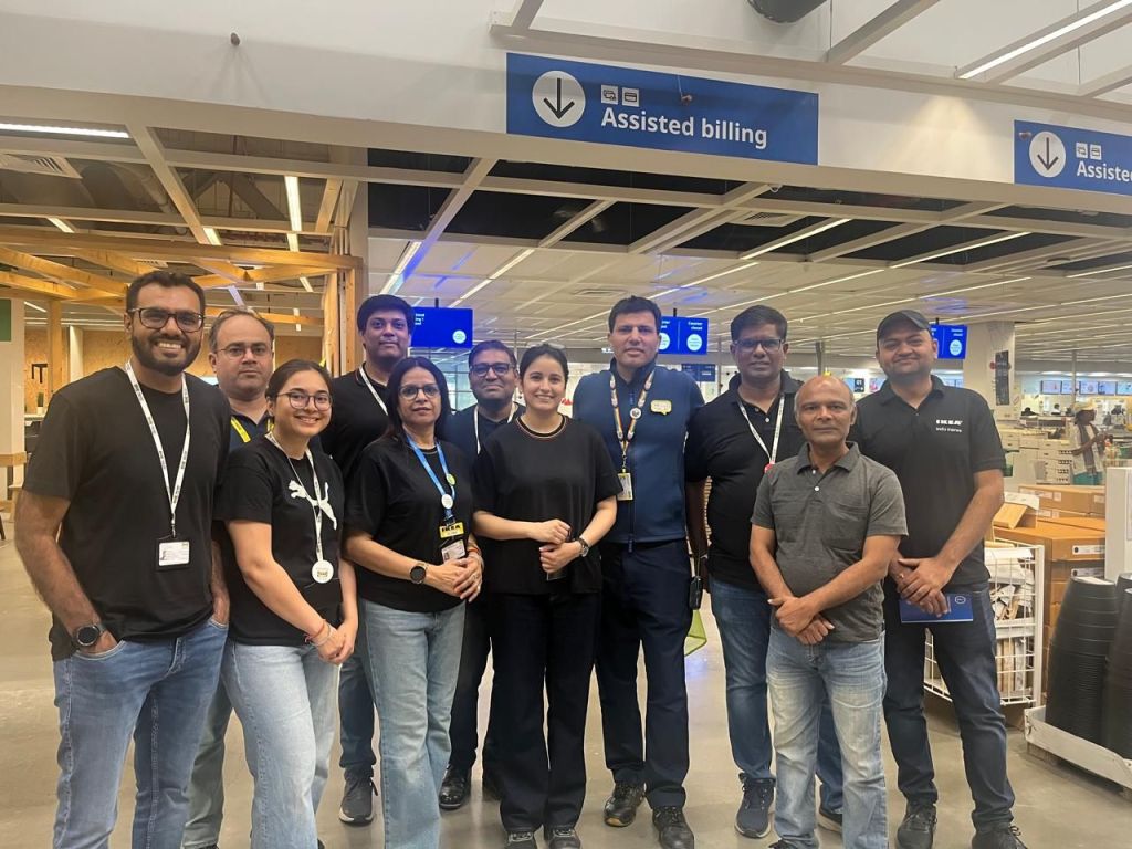 Customers Are Always One Step Ahead: Reflections from Three Days on the IKEA Front&nbsp;Line
